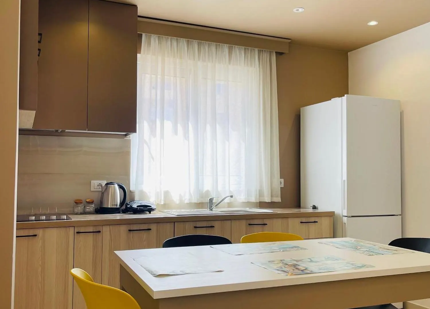 Eliona Apartments Sarande