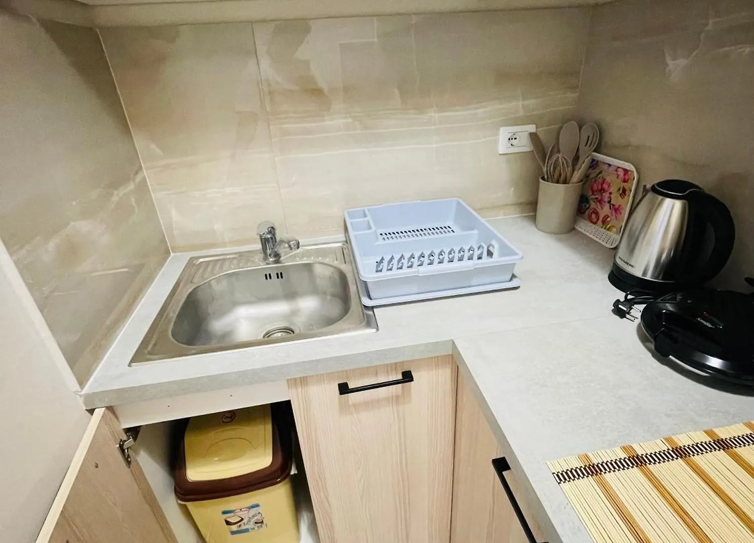 Eliona Apartments Sarande