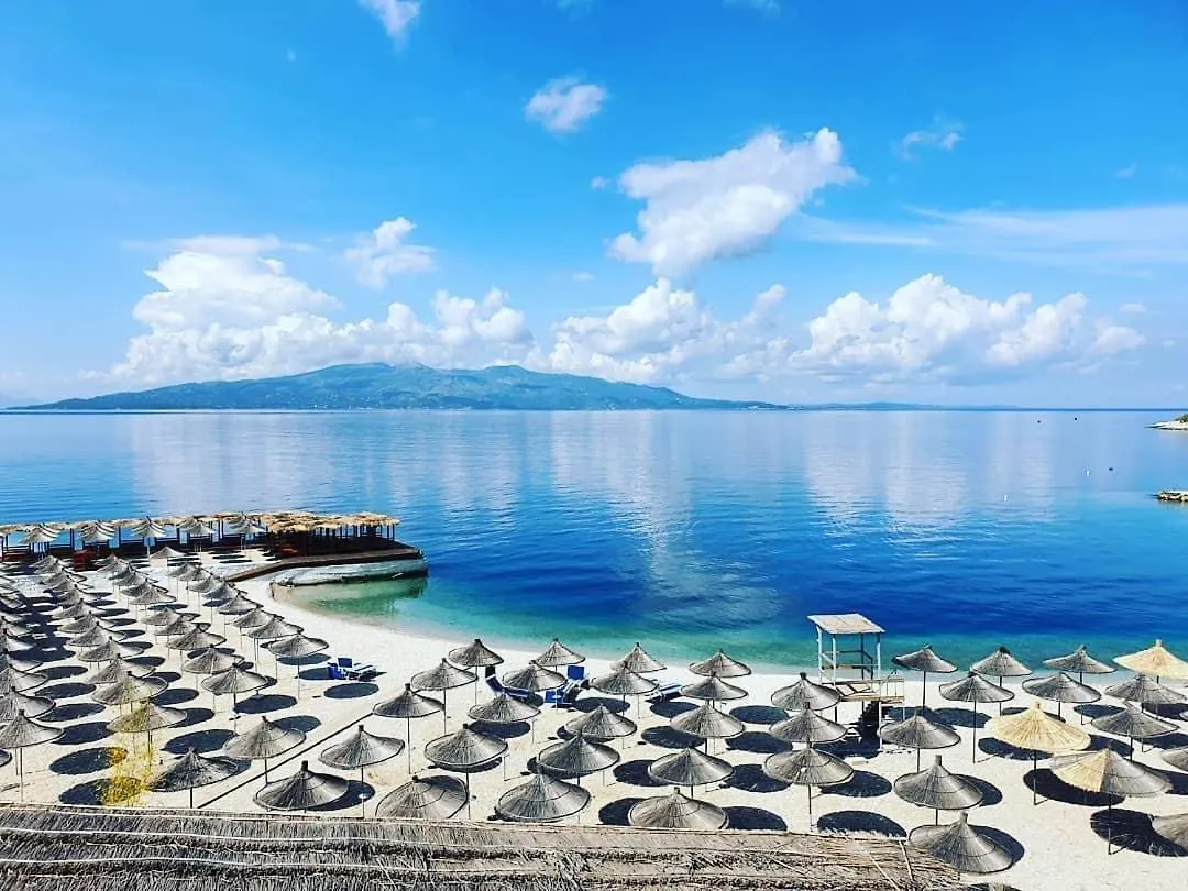 Eliona Apartments Sarande