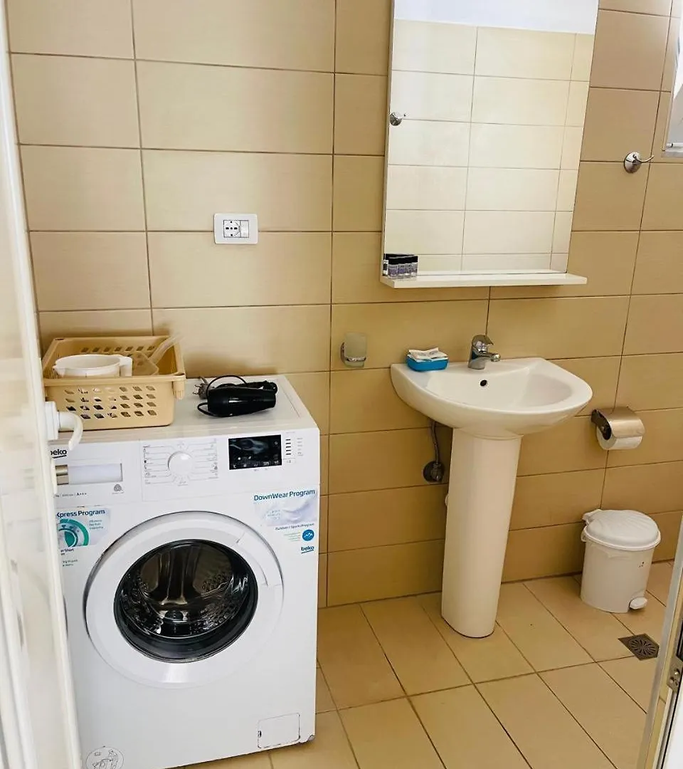 Eliona Apartments Sarande 0*,  Albania