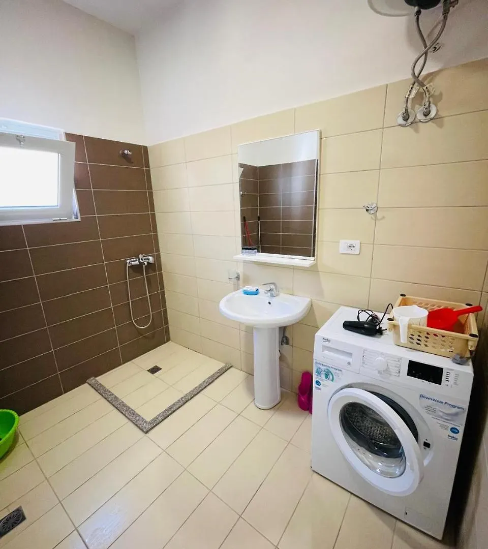 Eliona Apartments Sarande