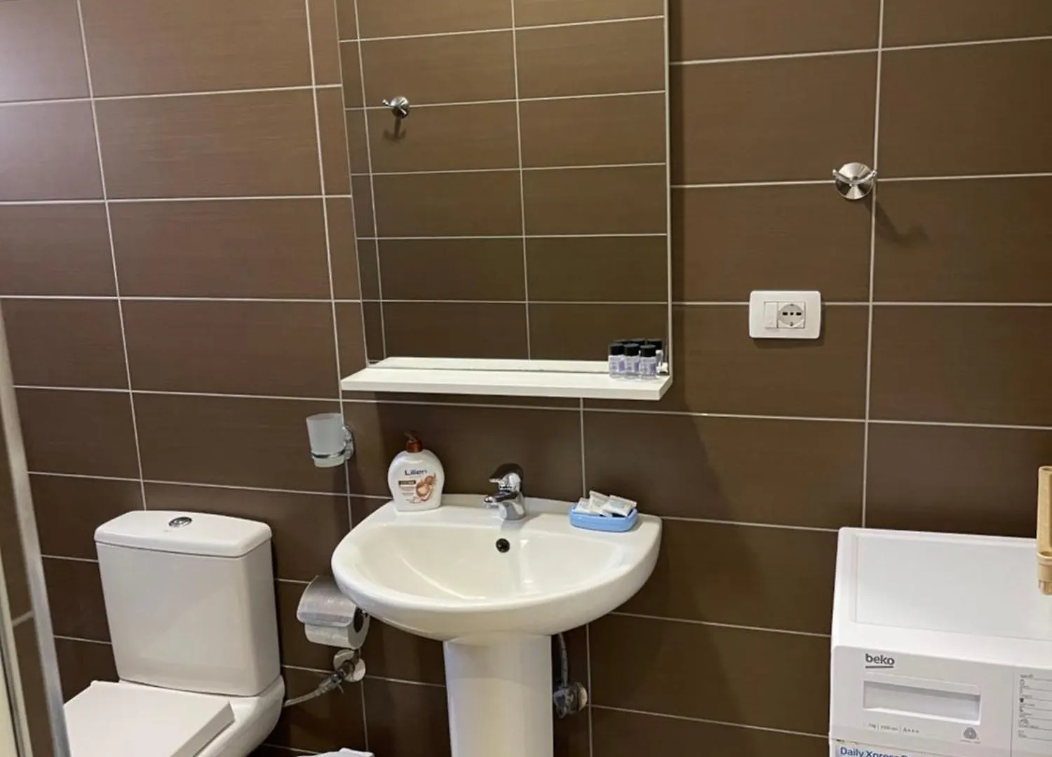Eliona Apartments Sarande